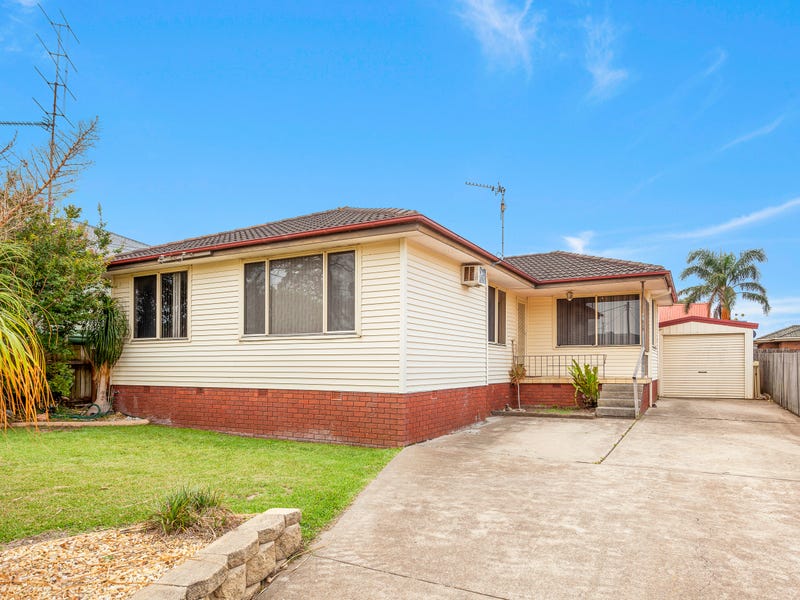 48 Kingston Street, Oak Flats, NSW 2529