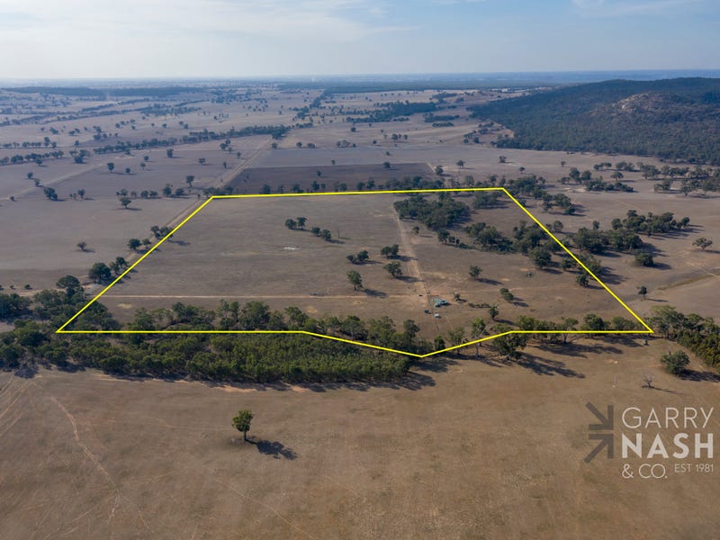 1926 Glenrowanboweya Road, Mount Bruno, VIC 3675