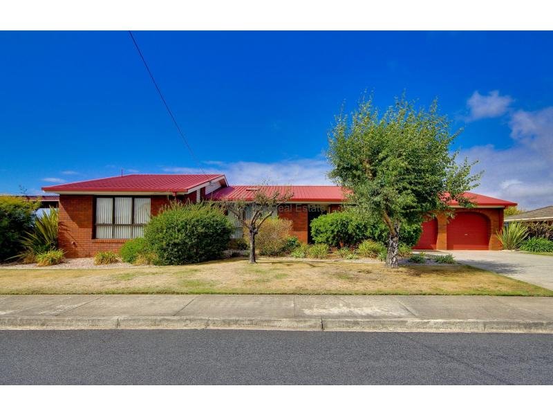 26 Roberts Court, Devonport, TAS 7310