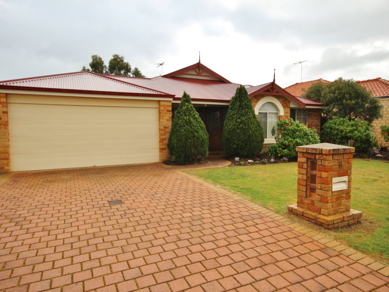 8 Country Road, Pinjarra, WA 6208 Property Details