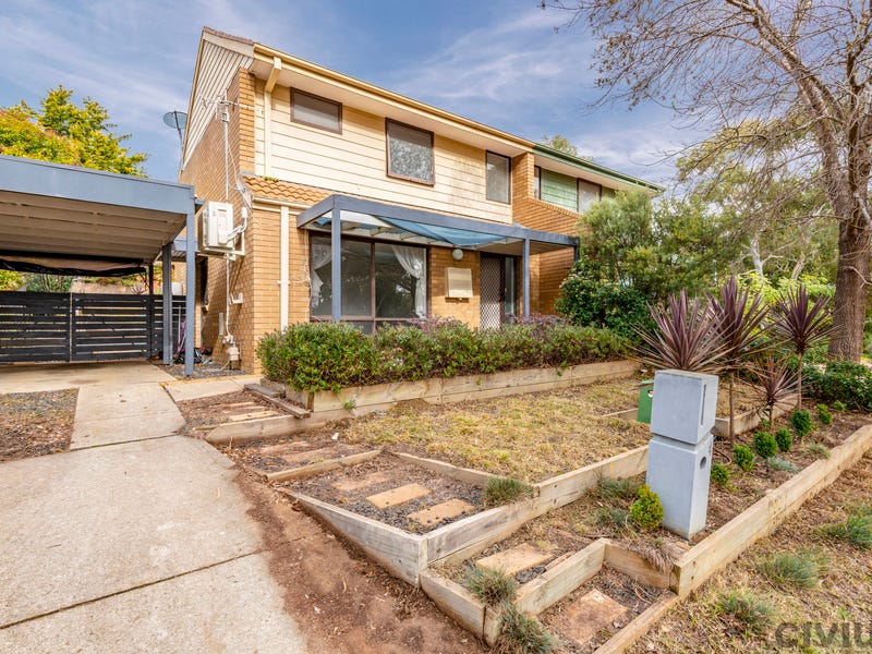 4 Collits Place, Macquarie, ACT 2614 Property Details