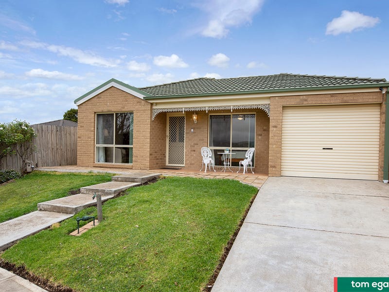9 Teston Close, Whittlesea, Vic 3757 Property Details