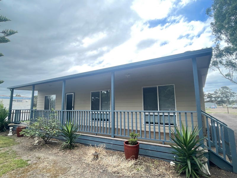 1849 ColacBallarat Road, Rokewood, Vic 3330 House for Rent