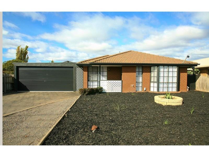 43 Kurunjang Drive, Kurunjang, Melton, Vic 3337 Property Details