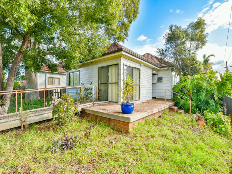 51 Pembroke Road, Minto, NSW 2566 Property Details