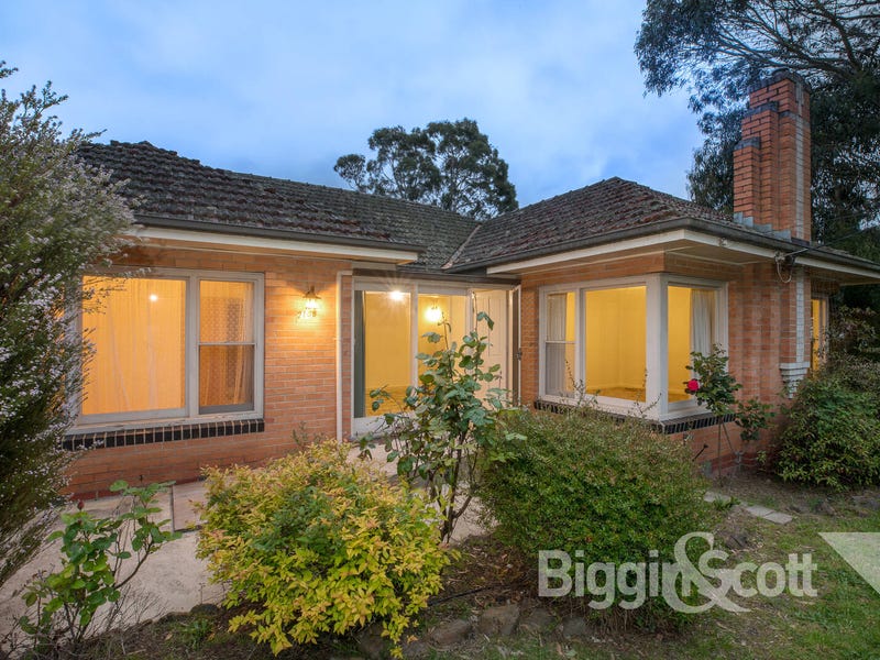 2108 Geelong Road, Mount Helen, VIC 3350