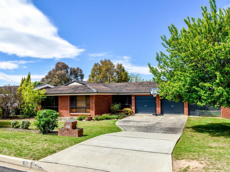 35 Park Street, Eglinton, NSW 2795 Property Details