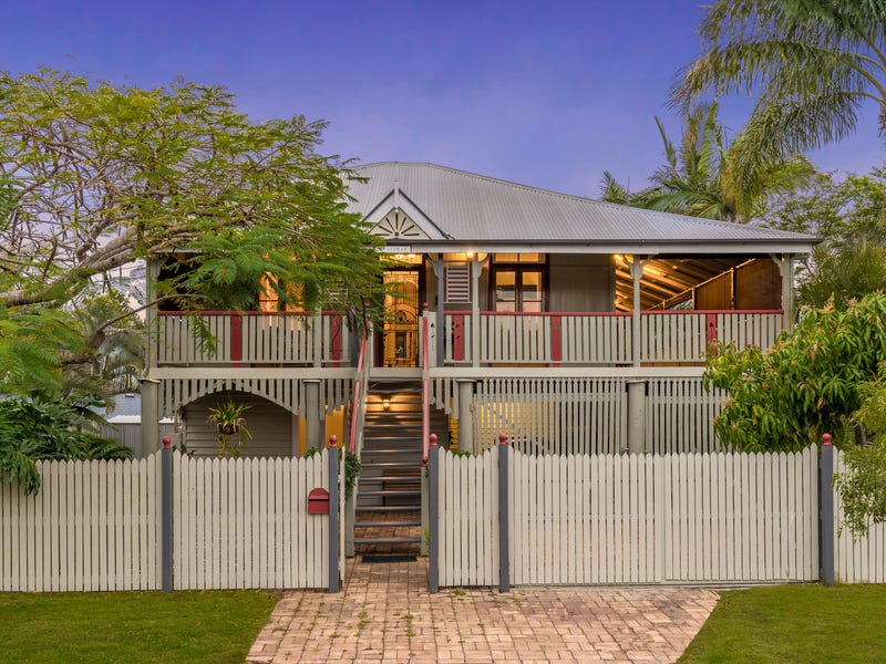 2 Henry Street, Wynnum, Qld 4178 Property Details