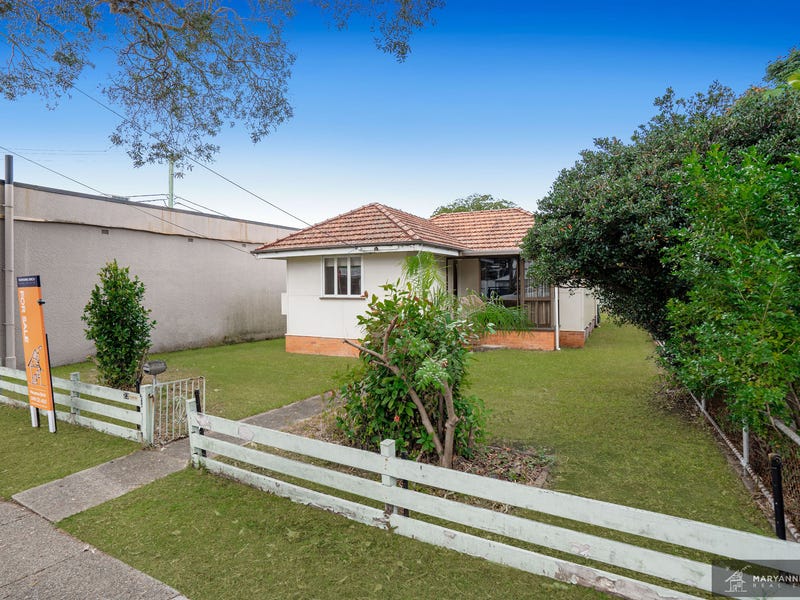 23 Riding Road, Hawthorne, Qld 4171 Property Details