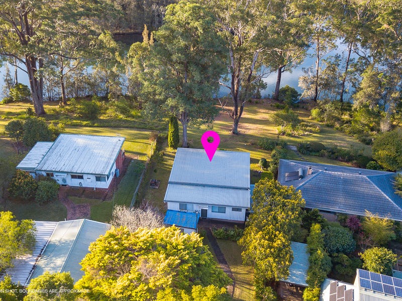 18 Anglers Parade, Fishermans Paradise, NSW 2539