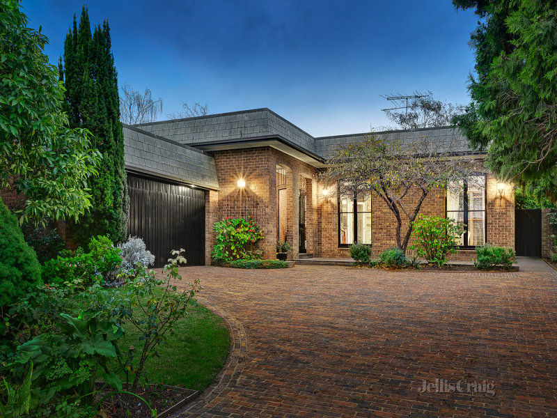 16 Swinton Avenue, Kew, VIC 3101