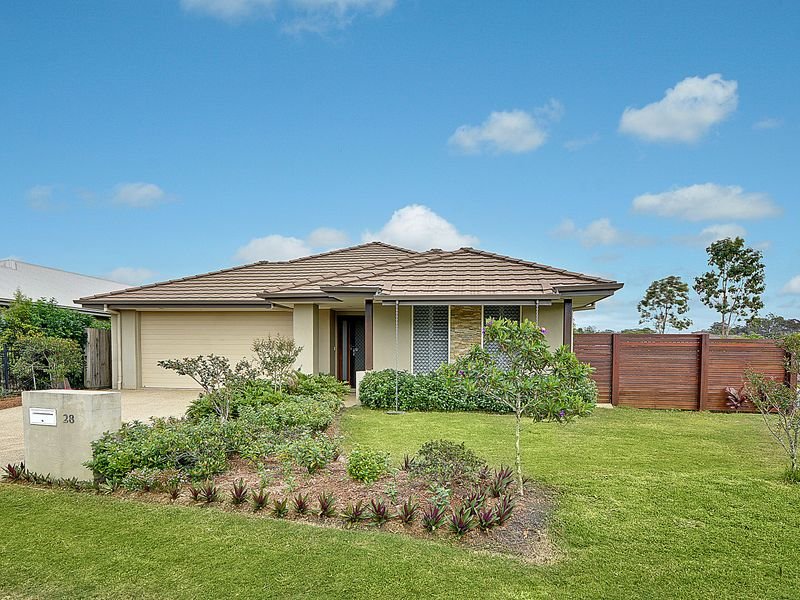 28 Woodgrove Boulevarde, Beerwah, Qld 4519 Property Details