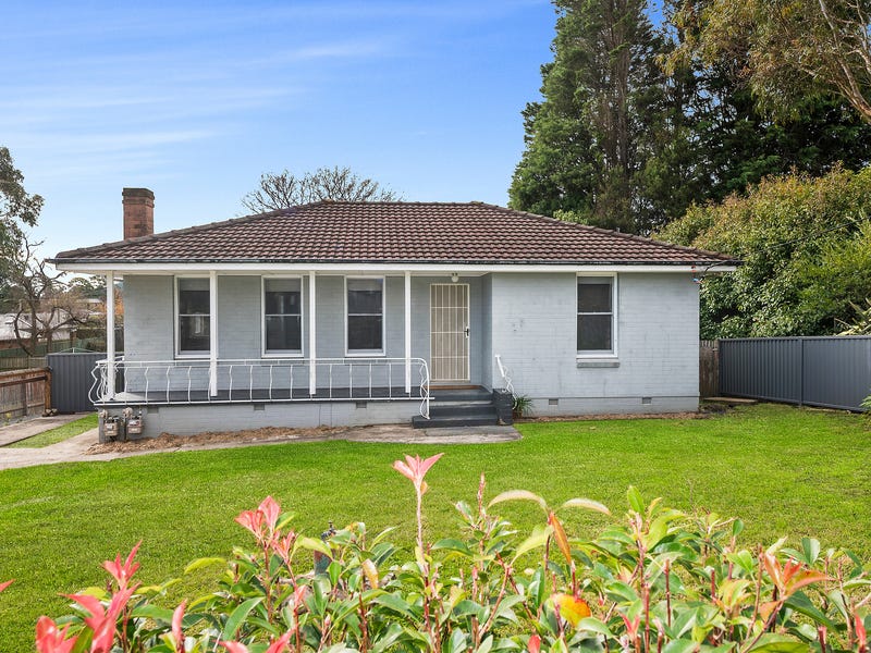 34 Sheaffe Street, Bowral, NSW 2576 House for Rent