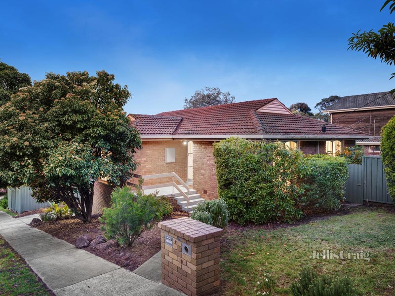 41 Edgerton Road, Mitcham, VIC 3132