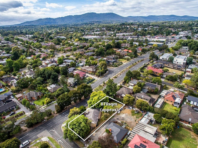 1 Andrew Street, Mooroolbark, Vic 3138 - Property Details