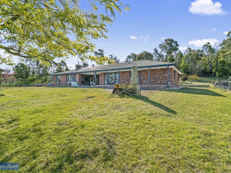 107 Mcevoys Track, Seaton, VIC 3858