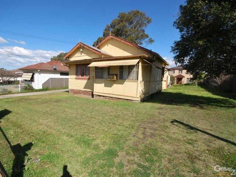 860A The Horsley Drive, Smithfield, NSW 2164 Property Details