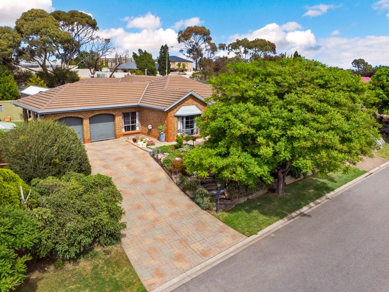 11 Austerlitz Court, Greenwith, SA 5125 Property Details