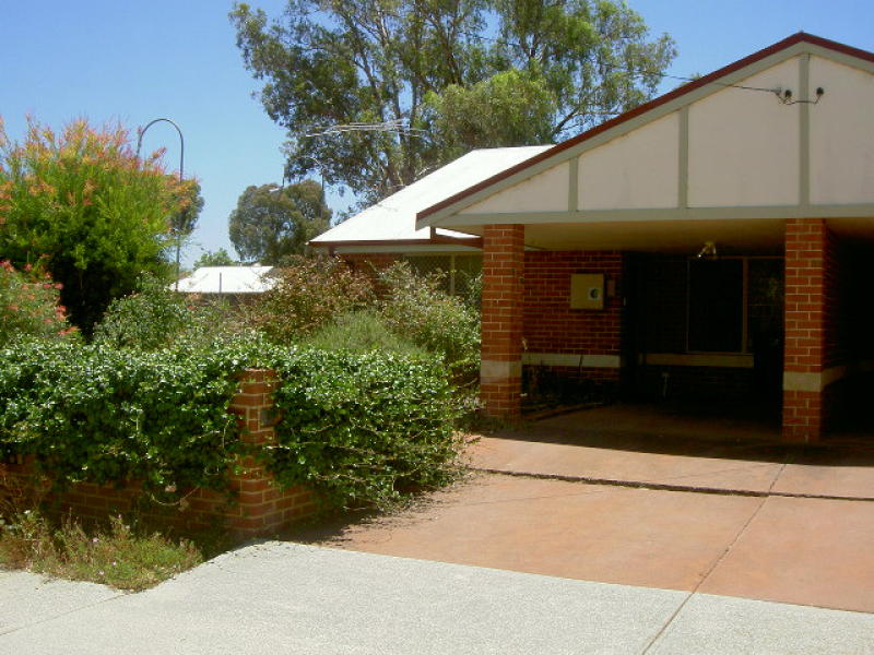 1/96 Helena Street, Guildford, WA 6055 Property Details