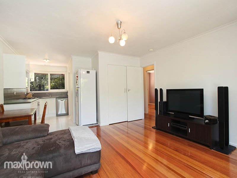 2/5 Wickham Road, Croydon, VIC 3136