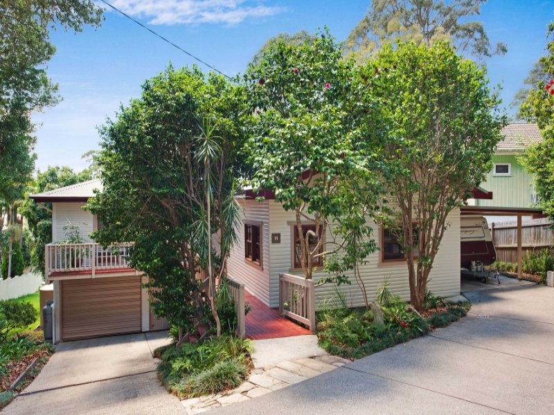 11 Hilltop Road, Wamberal, NSW 2260