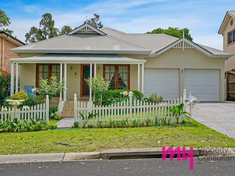 33 Young Avenue, Camden Park, NSW 2570