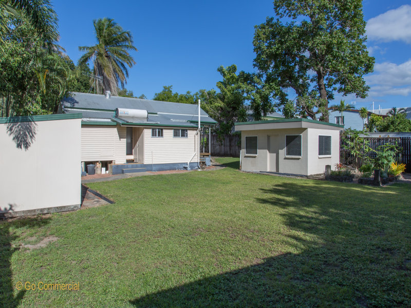 24 Magazine Street, Stratford, QLD 4870