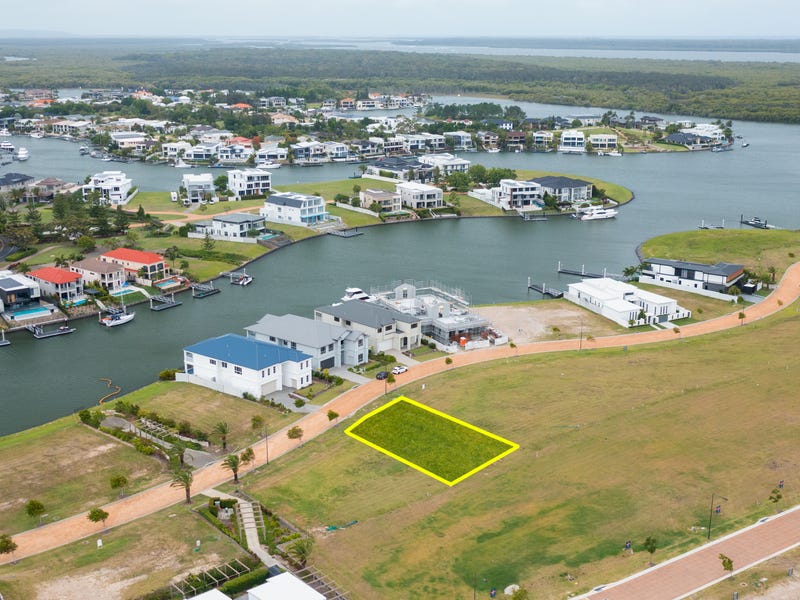 8849 The Point Circuit, Hope Island, QLD 4212
