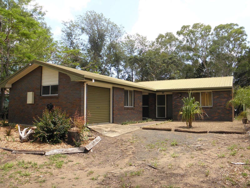 21 Moore Park Road, Moore Park Beach, Qld 4670