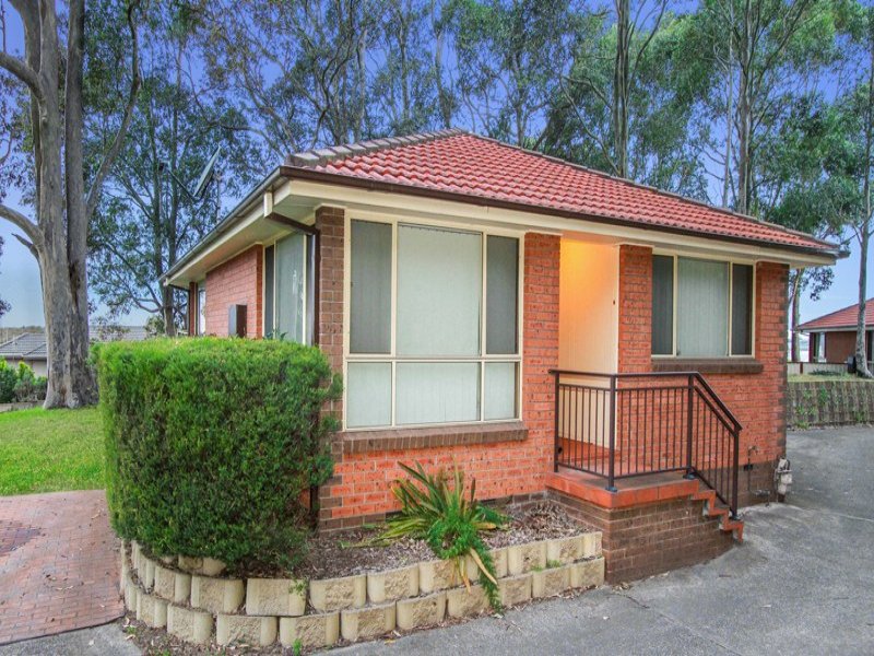 4/25 Robertson Street, Coniston, NSW 2500 Property Details