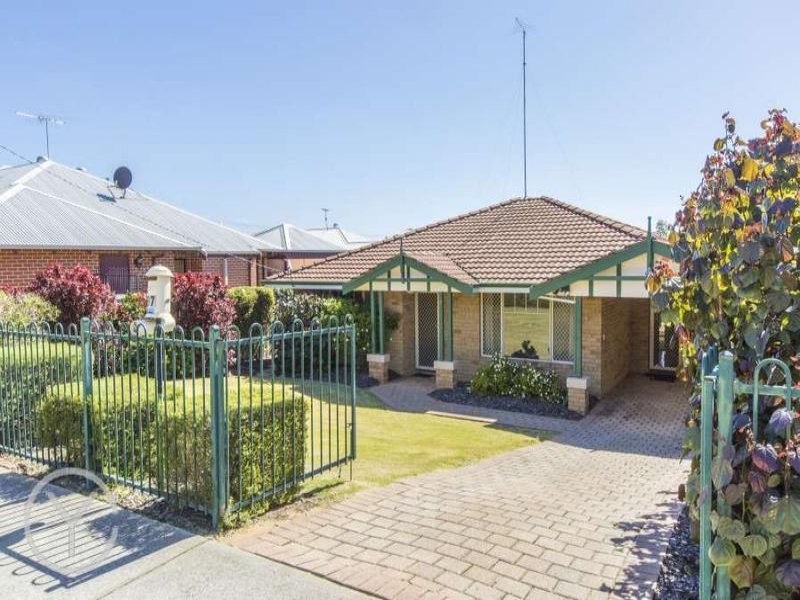 97 York Street, Beaconsfield, WA 6162