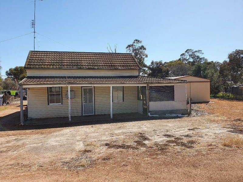 15 Johnston Street, Wickepin, WA 6370 House for Sale