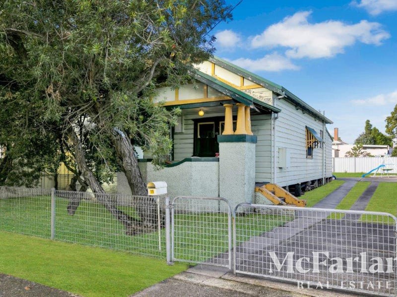 15 Chatham Road, Hamilton North, NSW 2292