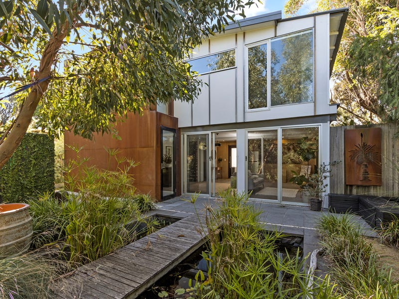 80 Bayview Avenue, Inverloch, Vic 3996 Property Details