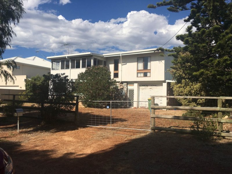 2 Treasure Road, Singleton, WA 6175 - Property Details