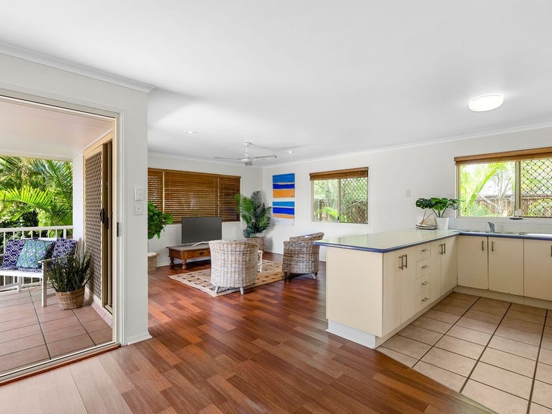 4/11 Advance Place, Sunrise Beach, Qld 4567