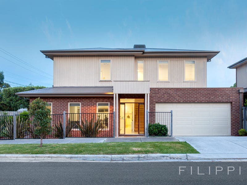 2 Carmichael Avenue, Newtown, Vic 3220 Property Details