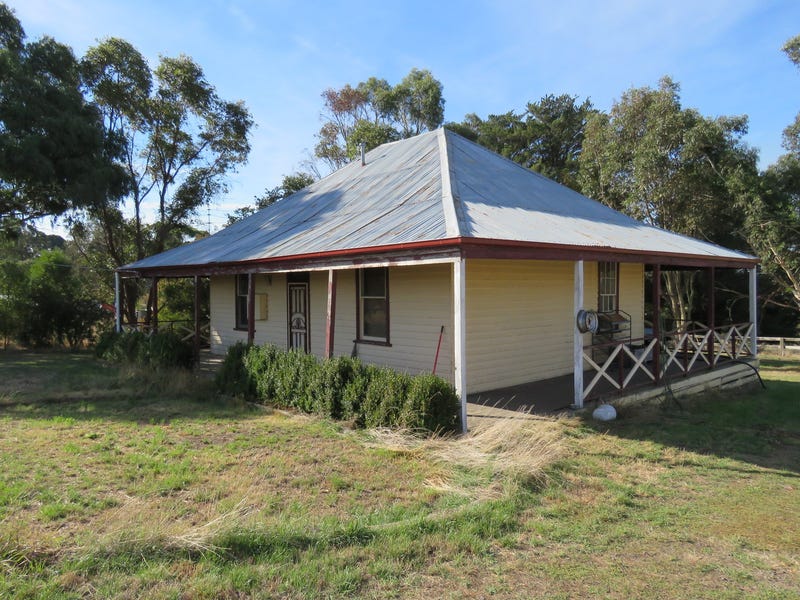 15 Howlett Lane, Snake Valley, VIC 3351