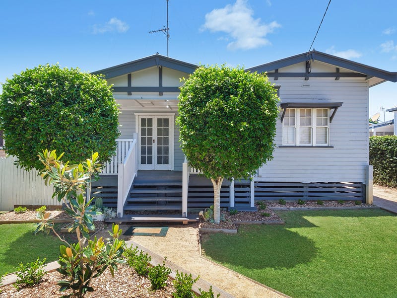 256 Hume Street, South Toowoomba, QLD 4350