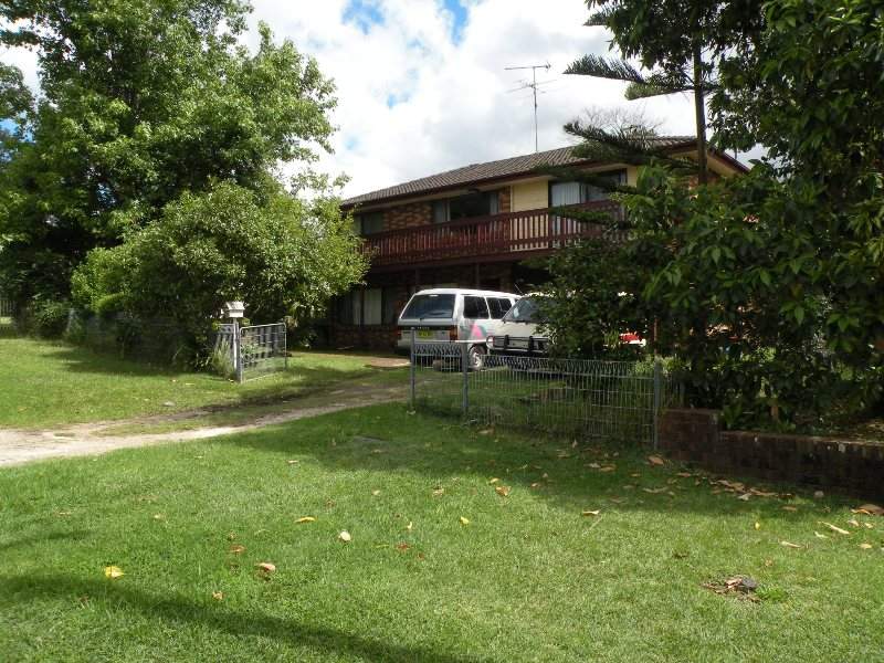 16 Arthur Street, Woodford, NSW 2778 Property Details