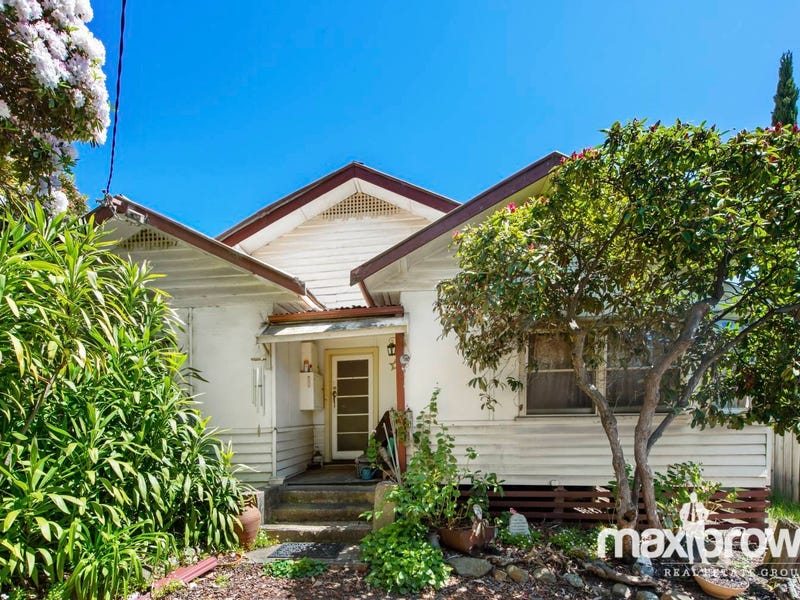 832 Mt Dandenong Road, Montrose, Vic 3765 Property Details