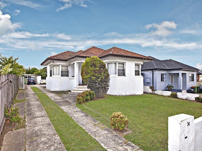 34 Hoskins Avenue, Bankstown, NSW 2200 Property Details