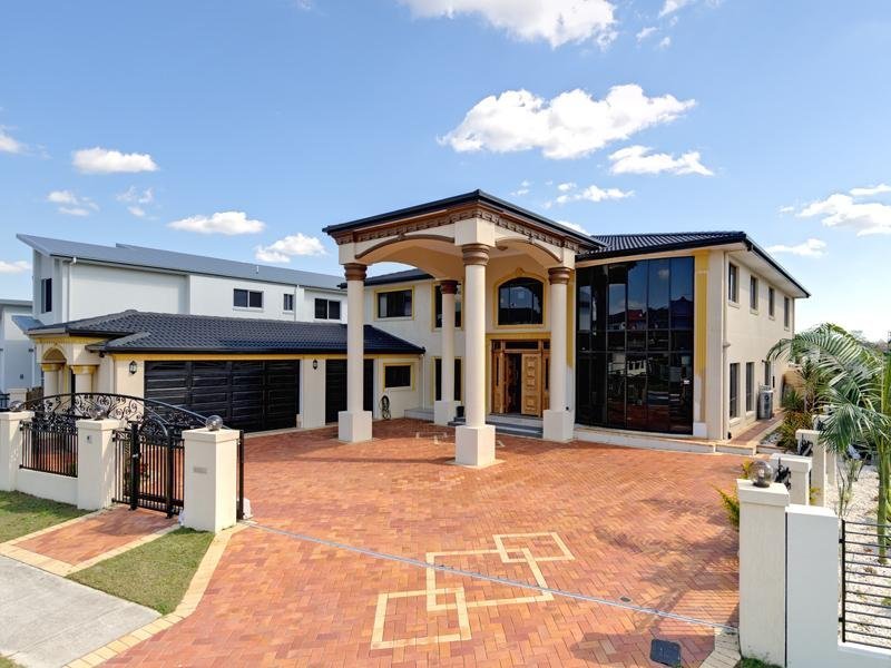 180 Hawthorn Circuit, Stretton, QLD 4116