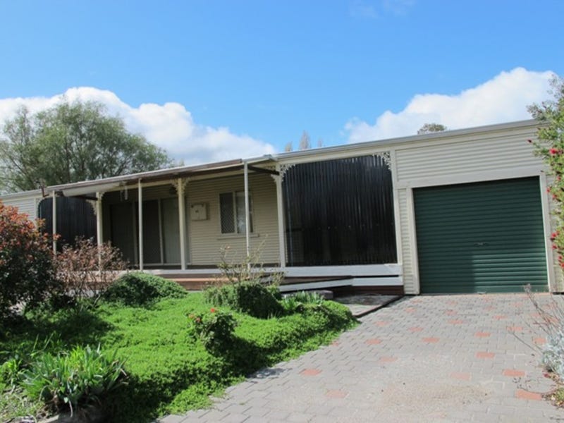 4 Grantham Street, Cranbrook, WA 6321