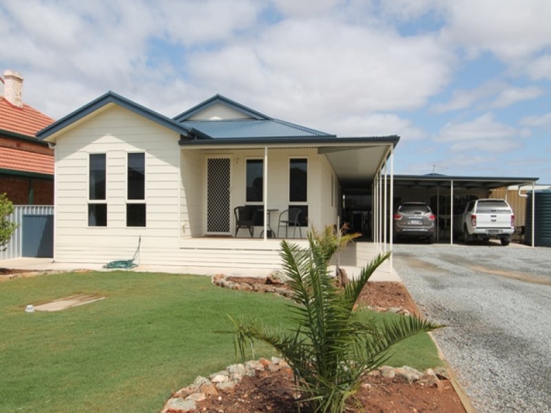 16 Warnes Street, Cowell, SA 5602