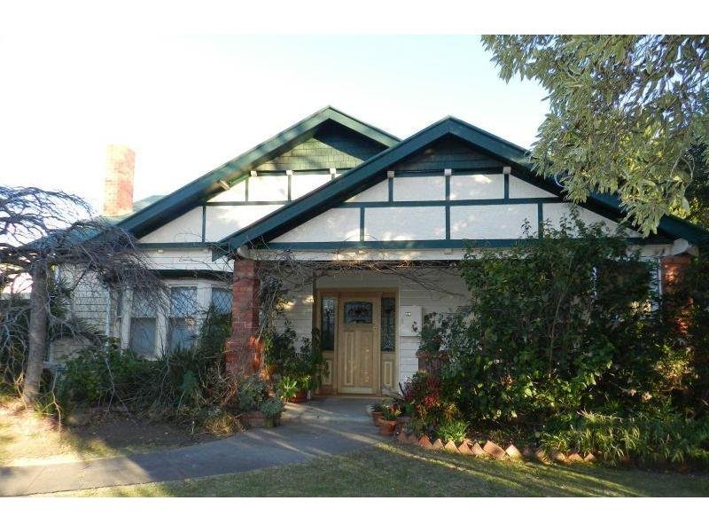 59 Francis Street, Bairnsdale, Vic 3875 Property Details