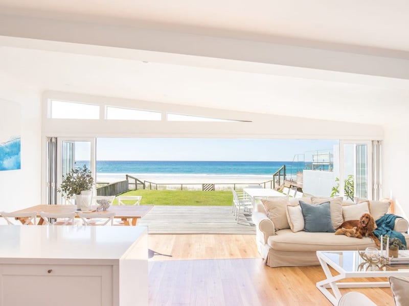 227 Jefferson Lane, Palm Beach, QLD 4221