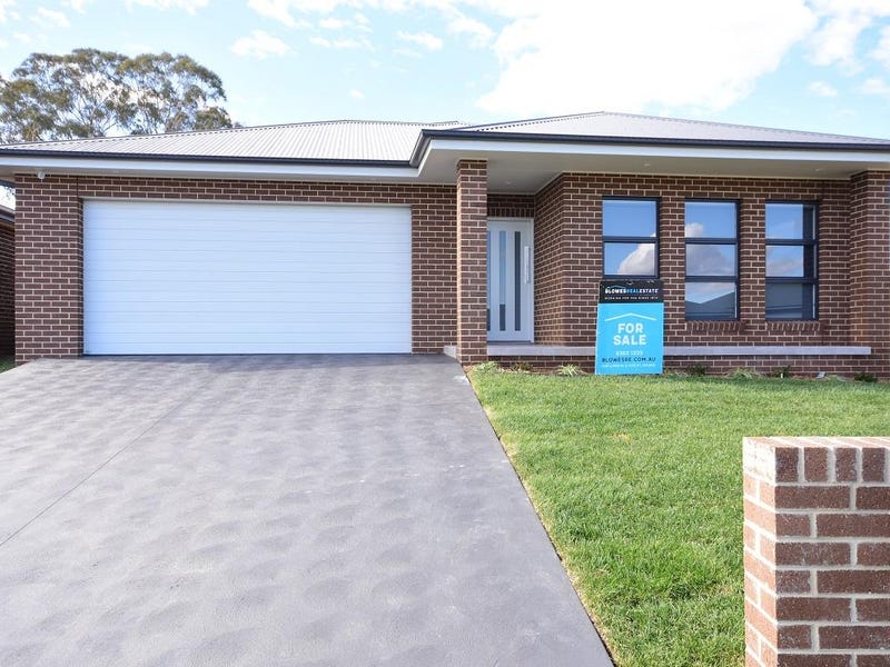 17 Haywood Drive, Orange, NSW 2800 Property Details