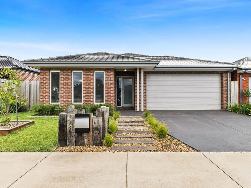 202 Warralily Boulevard, Armstrong Creek, VIC 3217