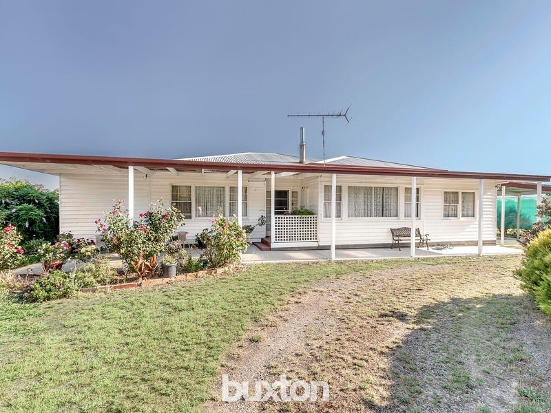 390 Mt Doranegerton Road, Elaine, VIC 3334